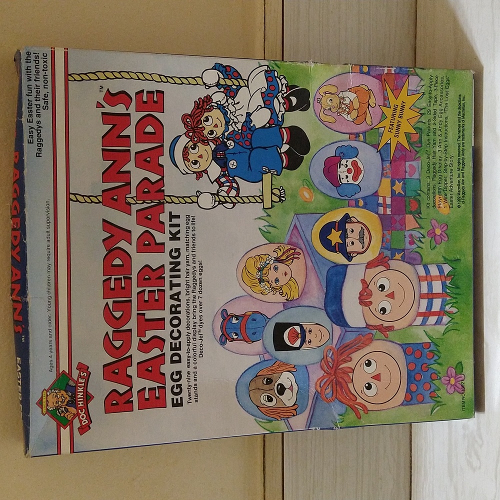 Vintage 1992 Raggedy Ann's Easter Parade Egg Decorating Kit